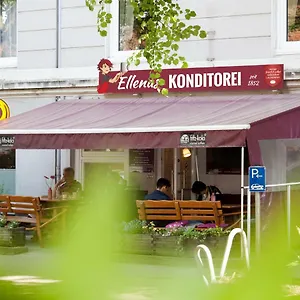 Apartment Ellena`s Fewo Am Uke 
